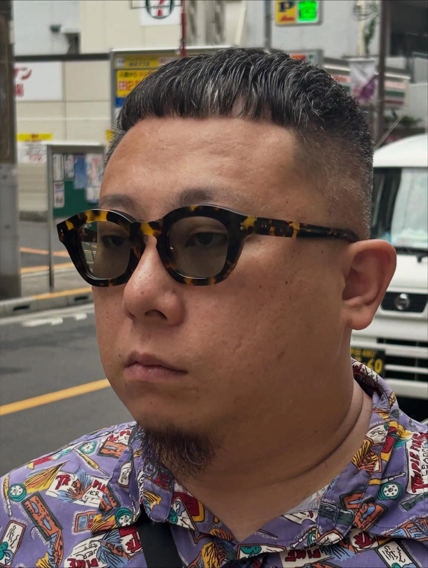 癖も活かしつつお一人お一人に合わせたカットを提案致します。