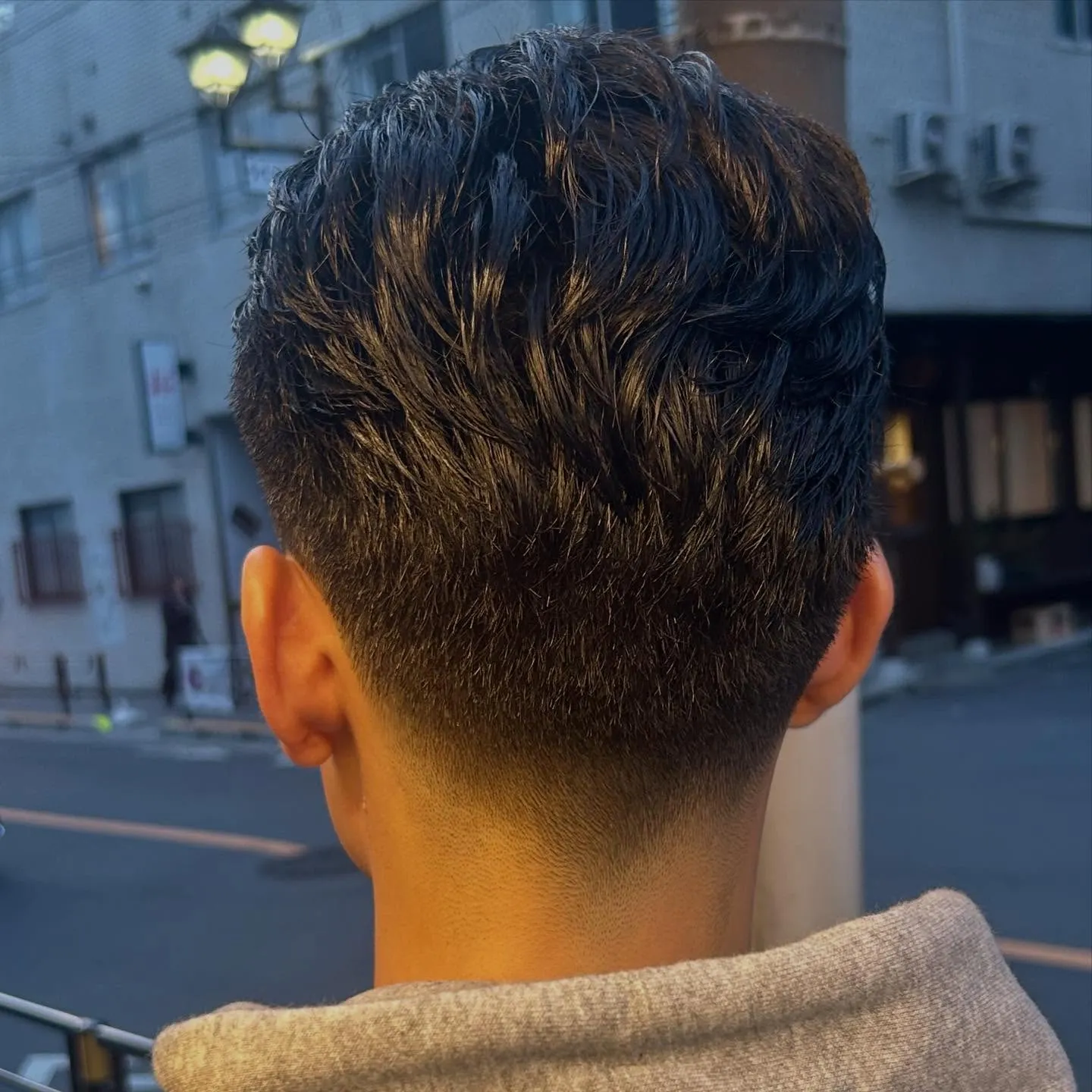 低めに1mm〜グラデーション　生え際に癖のある方にももちろん...